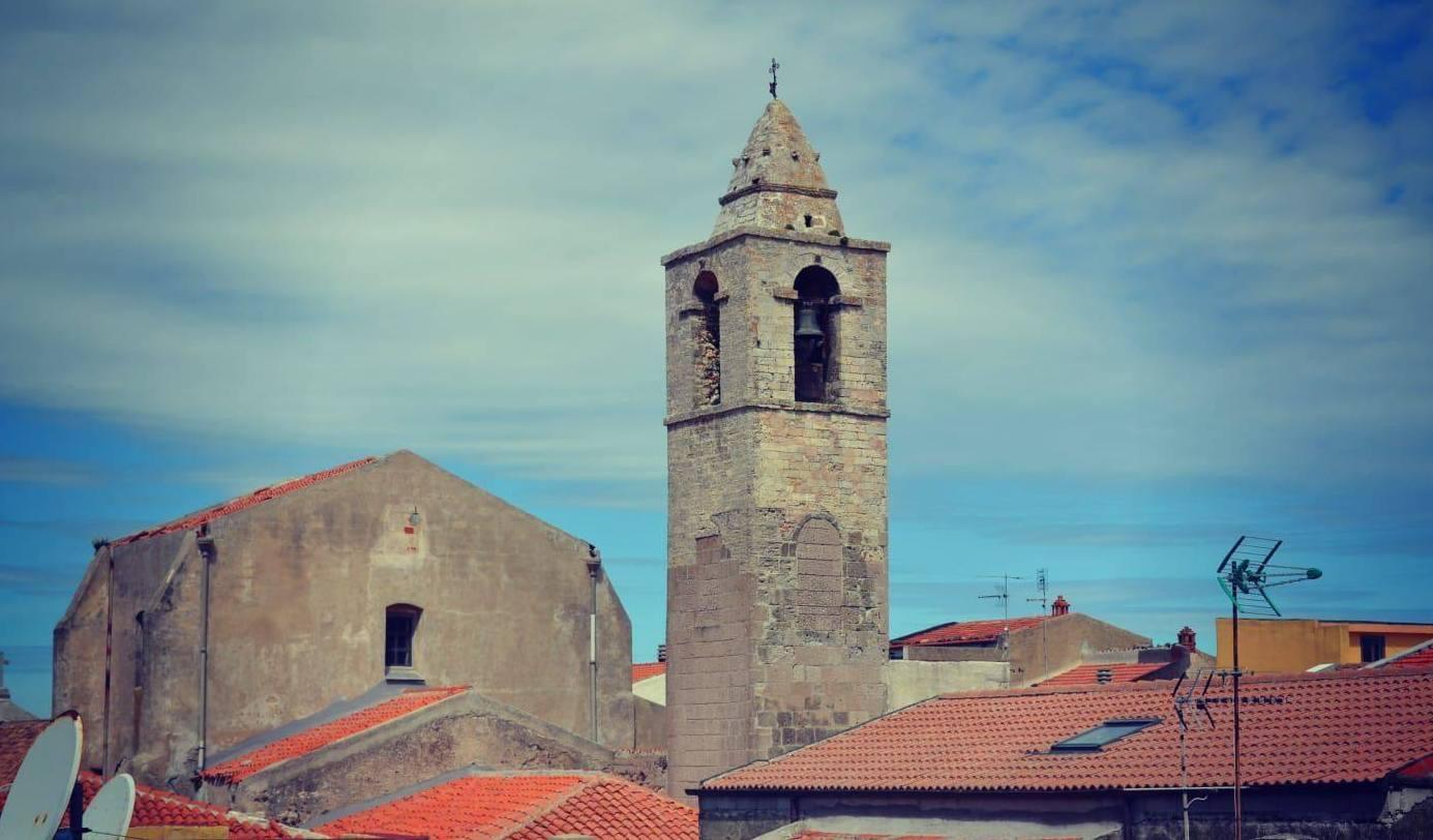 Osilo, messa in sicurezza per la torre del campanile 