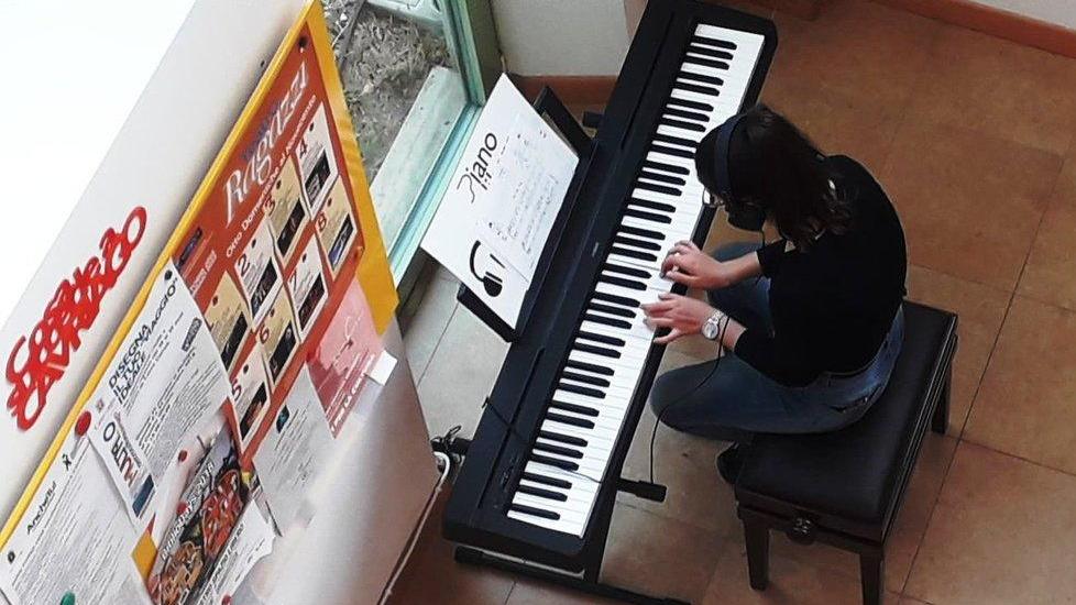 Pianoforte digitale per tutti al Multiplo
