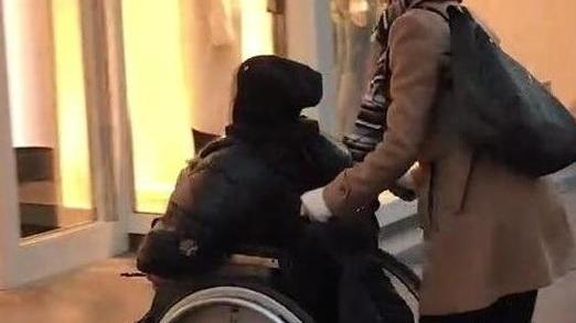 Arriva il materiale per disabili ma la mamma non c’è più