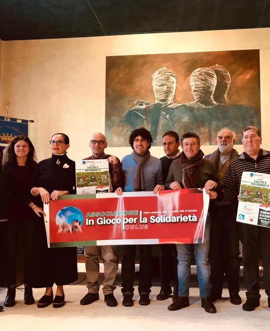 Sfida per beneficenza tra politici giornalisti e imprenditori 