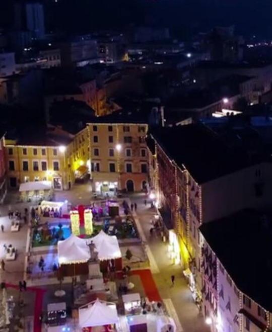 In un video la magìa del Natale carrarese