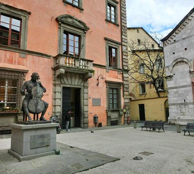 Tre borse di studio al Boccherini per premiare i giovani talenti 