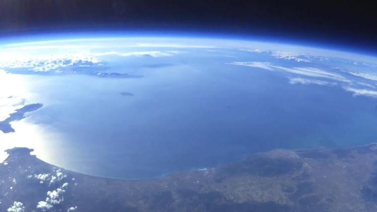 La costa come si vede da quota 30 chilometri