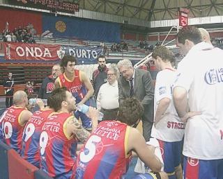 Coach Angelucci per la difficile sfida di domenica a Forlì avrà a disposizione l’intero roster
