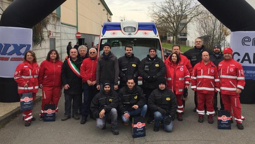 Mille euro alla Cri dalla Scuderia Terre Matildiche