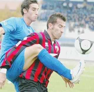 Salvi contrasta Biggi