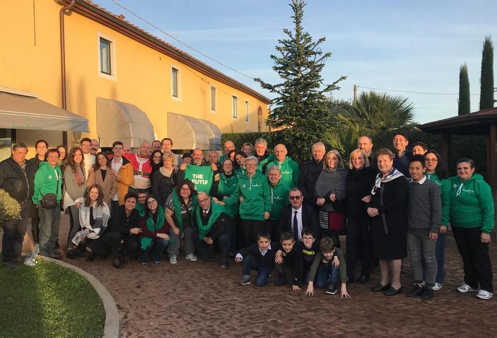 I senza casa per il pranzo di Natale ospiti dai Tesi