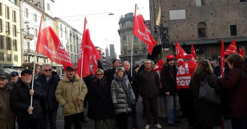 In piazza per le pensioni