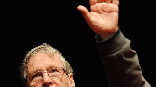 Il mondo piange Amos Oz narratore e uomo del dialogo