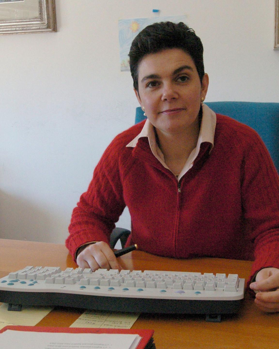 La biblioteca Satta risponde alle accuse anonime su un appalto