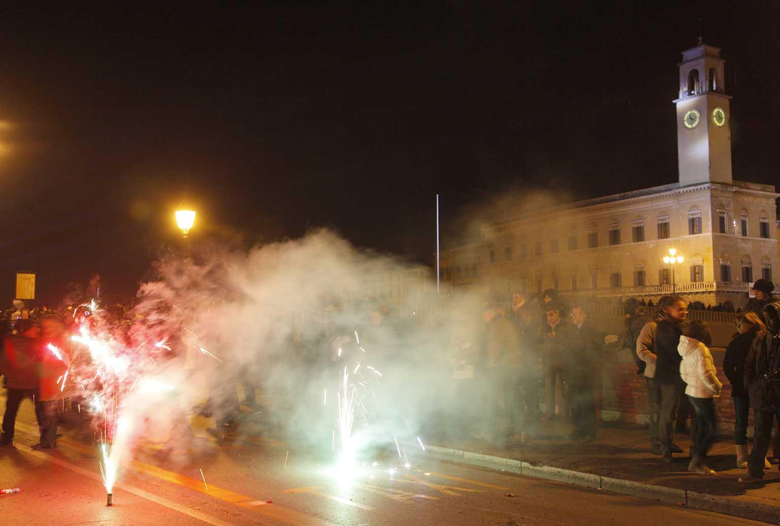 Fuochi artificiali nella notte di San Silvestro (archivio)