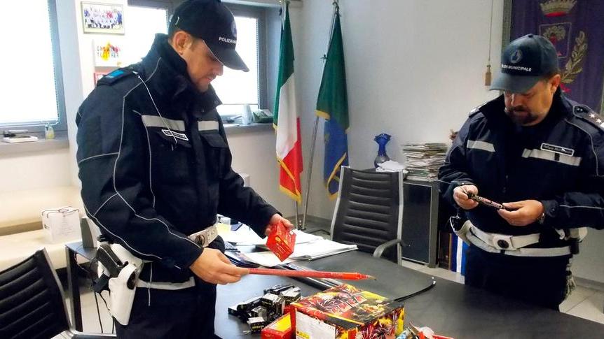 «Non lasciate soli i piccoli amici Scoppi pericolosi»