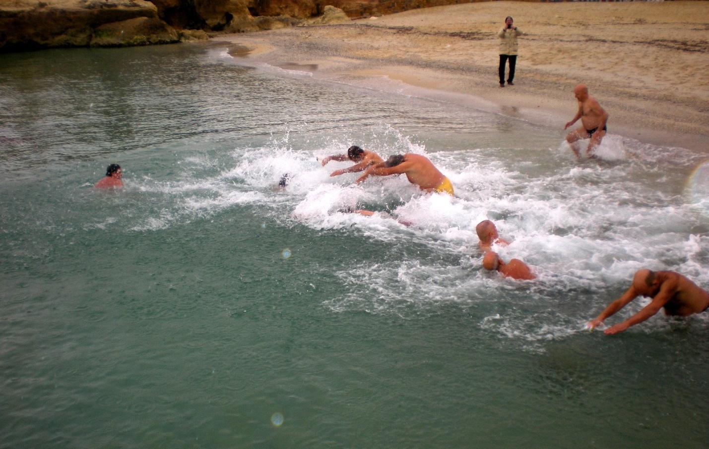 Tutti pronti per il tuffo di Capodanno 