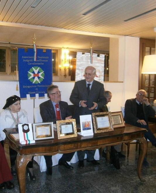 Arte, cultura e convivio la serata ad Avenza