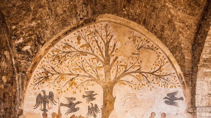 Fonte dell’Abbondanza, visite per scoprire i nuovi affreschi