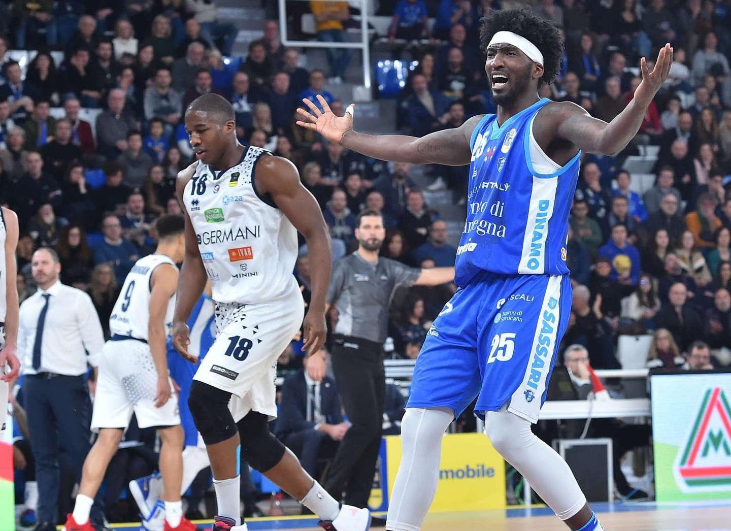 Questa Dinamo non bluffa Brescia rullata a domicilio 