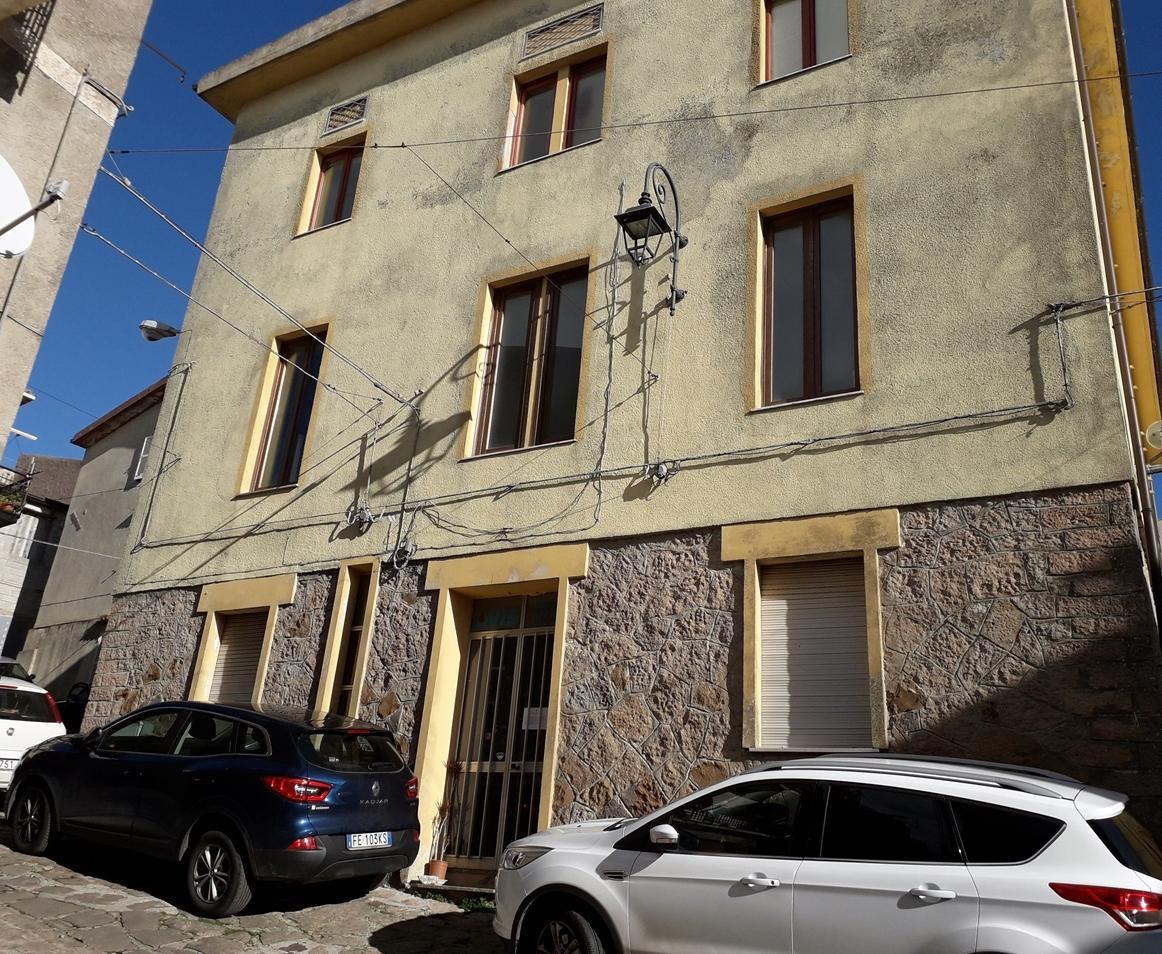 Centro prelievi a Osilo, Ganau: «Deve riaprire» 