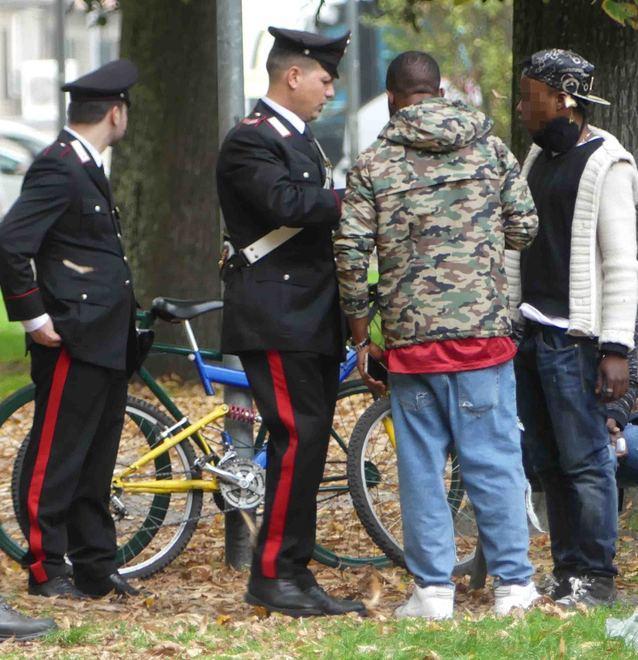 Grattacielo e dintorni Blitz sistematici nelle zone dello spaccio