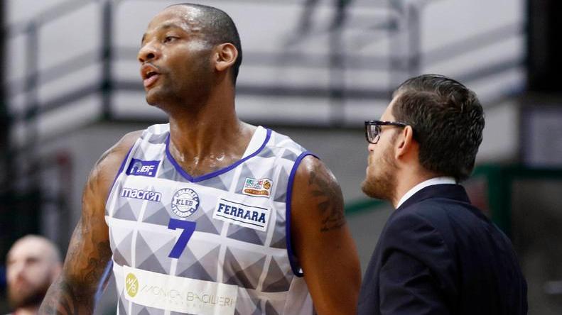 La Bondi dice addio a Hall Ritenuti inaccettabili troppi comportamenti In tribuna o ceduto
