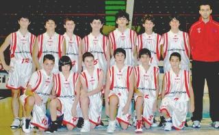 <strong>UNDER 13.</strong> I giovanissimi del Pistoia Basket, targati Calliope e allenati da coach Breschi. Il debutto è stato ok