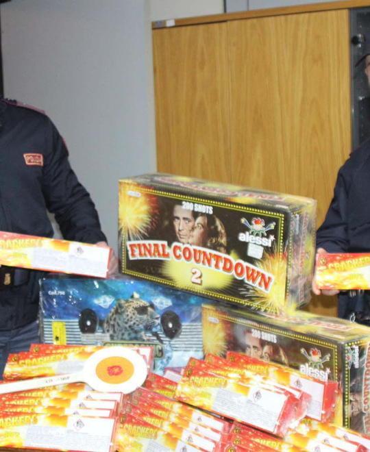 Scoperti in un negozio 43 chili di bòtti illegali