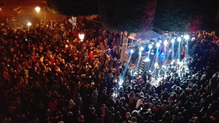 Musica, fuochi d’artificio e tanto divertimento nelle strade e piazze in città e nei borghi