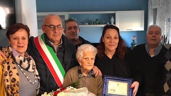 Storie di vita nuove o lunghe un secolo