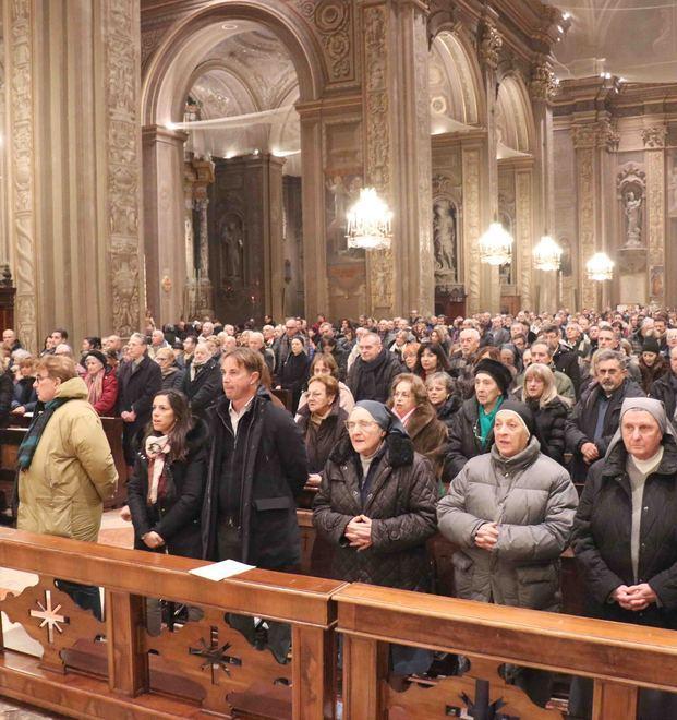 «La politica diventi strumento di pace» La lezione del vescovo 
