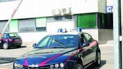 I carabinieri hanno prelevato l'uomo dalla sua abitazione