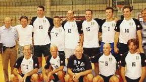 La squadra “over 40” del Giagnoni volley