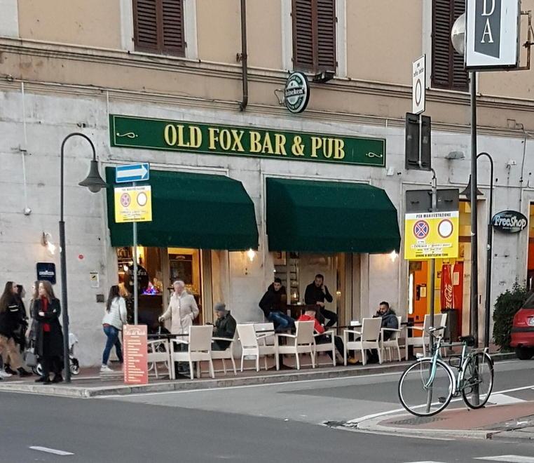 Nuova gestione per l'Old Fox Bar & Pub