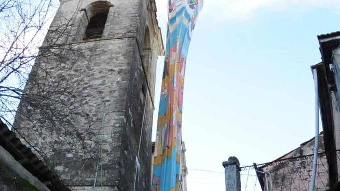 Quercia, la Befana porta 25 metri di calza