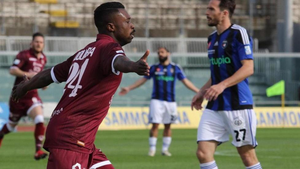 Niente certificati medici... Salta il derby del cuore