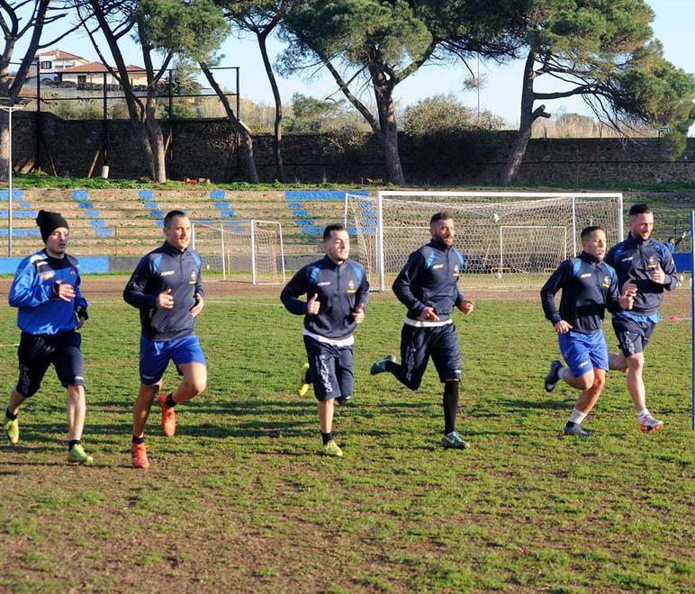 Feste finite per il Piombino Partito il conto alla rovescia per la sfida-verità col Cenaia 