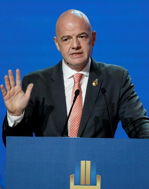 Infantino contro i razzisti: «Subito leggi dure e fatti Basta con i cori degli ultrà» 