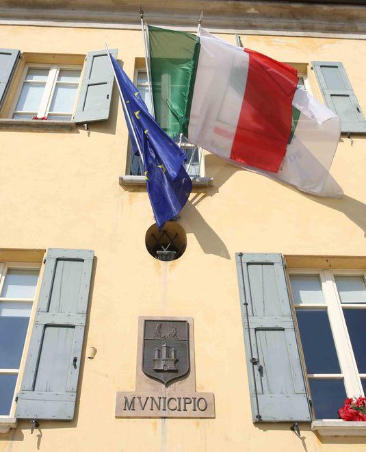 Tasse ferme e un milione di euro in opere pubbliche fino al 2021 