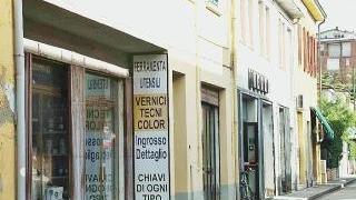 La ferramenta svaligiata in pieno giorno