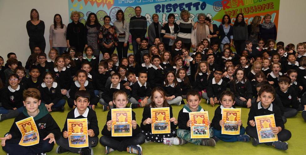 Pensieri di Natale, viaggia in bus la fantasia di 16.892 bambini 