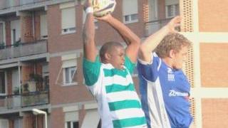 <strong>SOLO IN PANCHINA. </strong>Adrian Griffiths
