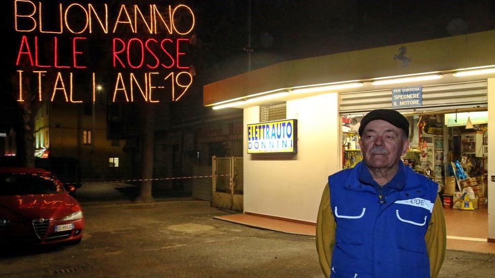 Gli auguri alle Rosse di Donini