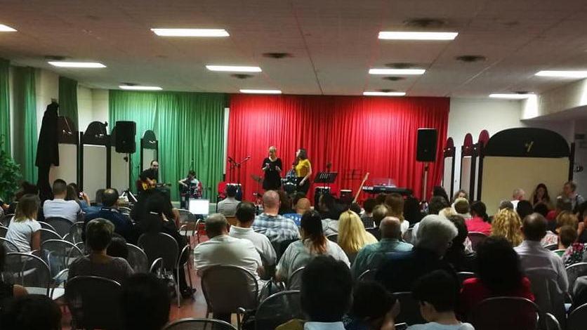 In concerto coro e allievi della scuola di musica