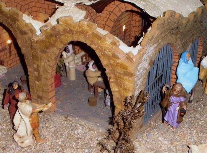 Una mostra di presepi nella parrocchia di Roncolo