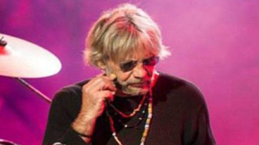 Tony Esposito rende omaggio a Pino Daniele al Matterello