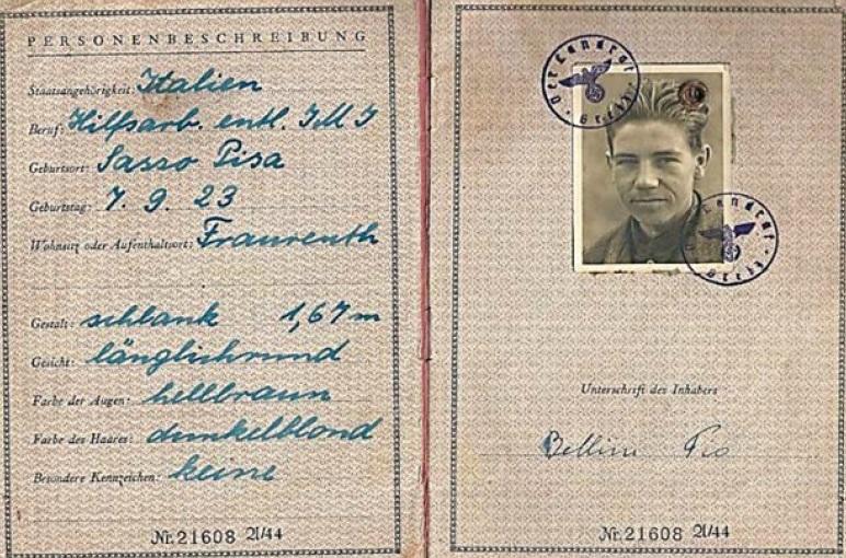 ll libretto di riconoscimento di Pio Bellini quando era internato, l’unico documento in suo possesso in quel periodo