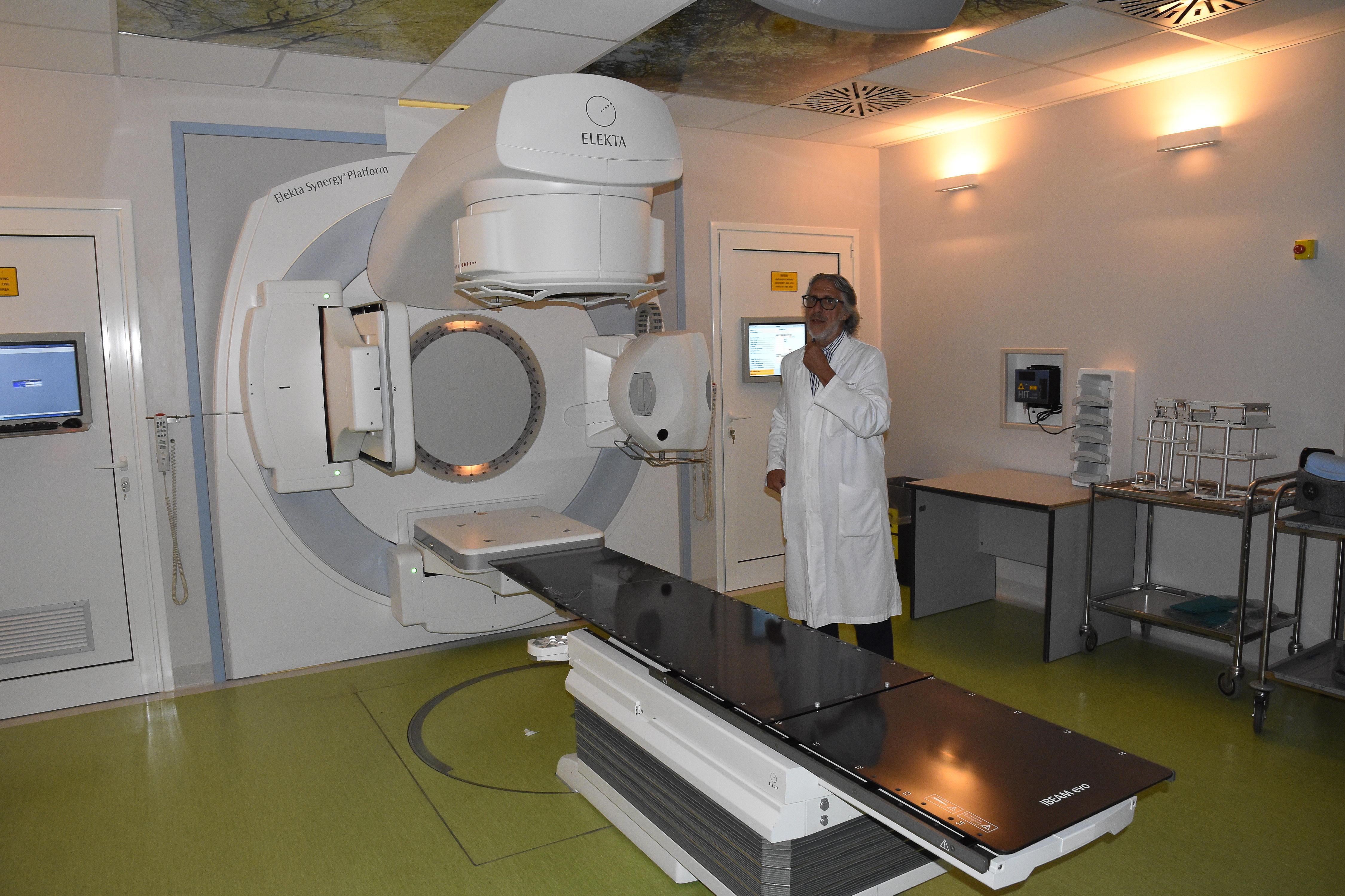Un acceleratore per la radioterapia (foto Bf)