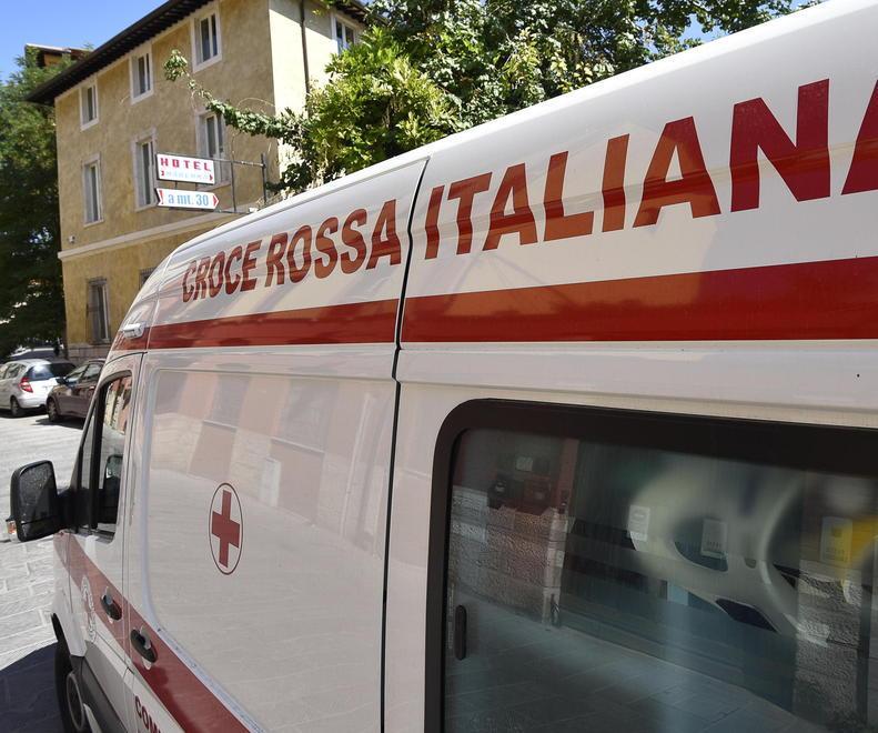 Una ambulanza della Croce Rossa