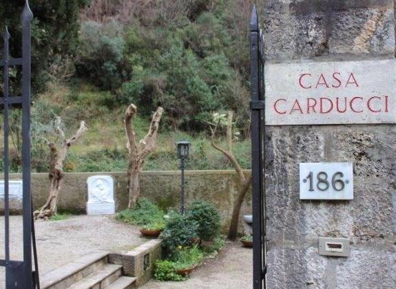Riapre al pubblico la casa museo di Giosuè Carducci