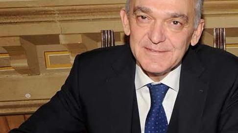 Guerra in Darsena, il fronte del porto guarda a Rossi per ritrovare la pace