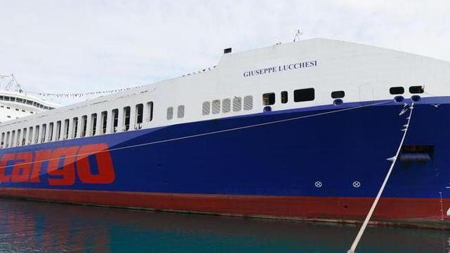 Tirrenia sfonda in Sicilia con lo sbarco di Onorato