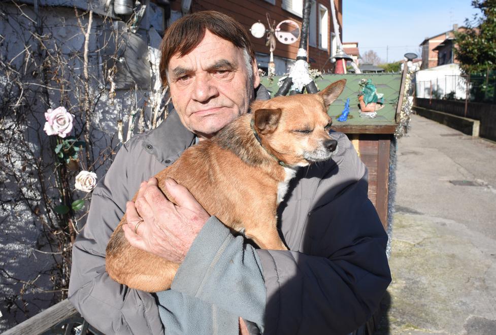 «Ho acceso la stufa per il cane e poi di colpo c’era solo fumo» 